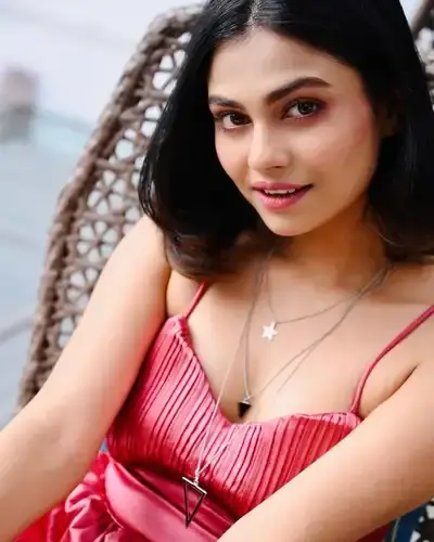 Escort Service Sagwara